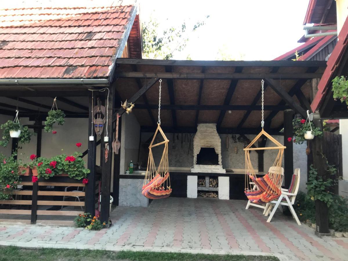 Отель Relax Бран Экстерьер фото